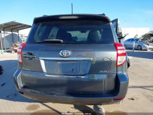 Toyota RAV4 Sport Image 14