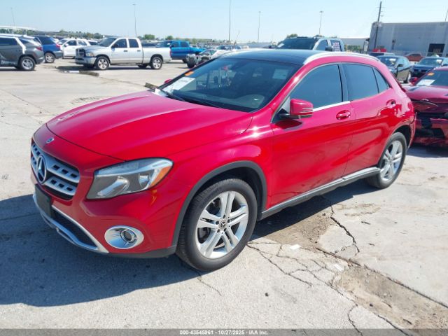 Mercedes-Benz GLA Image 9