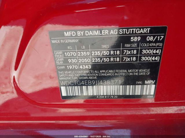 Mercedes-Benz GLA Image 14