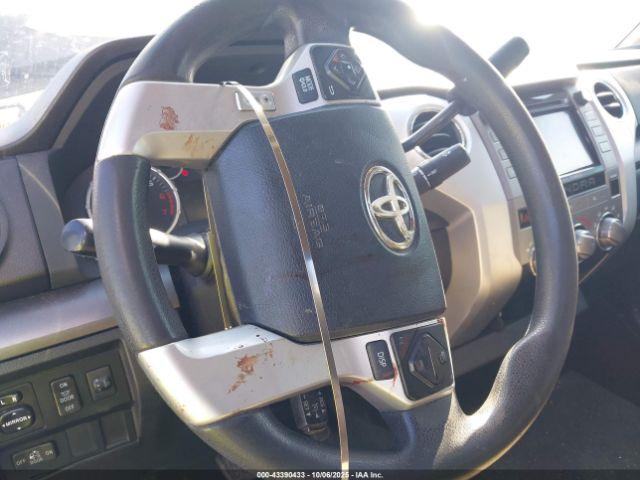 Toyota Tundra Sr5 4.6l V8 Image 5