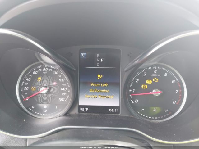 Mercedes-Benz C-Class Image 12