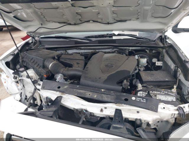 Toyota Tacoma Sr5 V6 Image 15