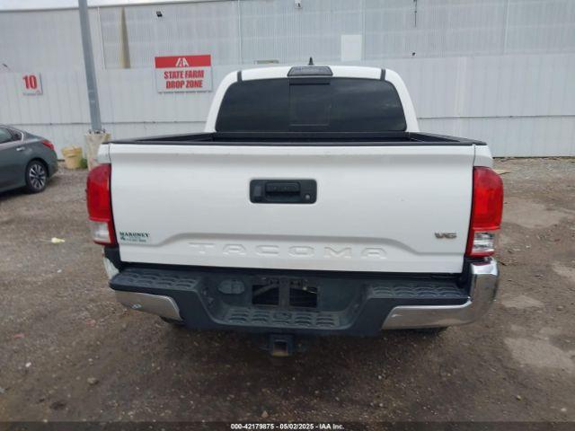 Toyota Tacoma Sr5 V6 Image 6