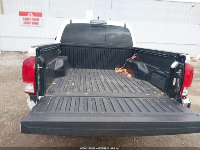 Toyota Tacoma Sr5 V6 Image 7