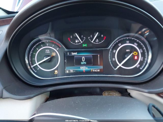 Buick Regal Turbo Sport Touring Image 2