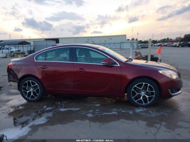 Buick Regal Turbo Sport Touring Image 16