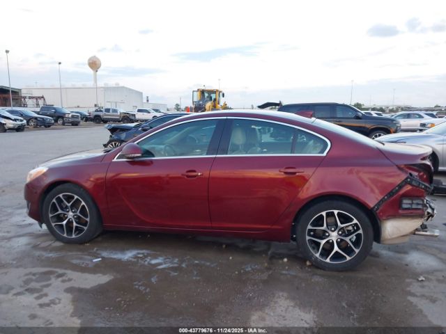 Buick Regal Turbo Sport Touring Image 17