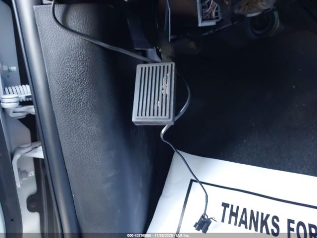 Ram 2500 Tradesman  4x4 6'4 Box Image 18