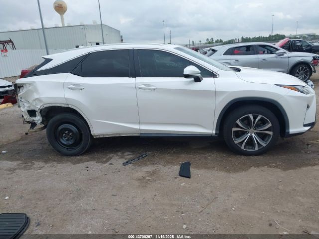 Lexus RX Image 12