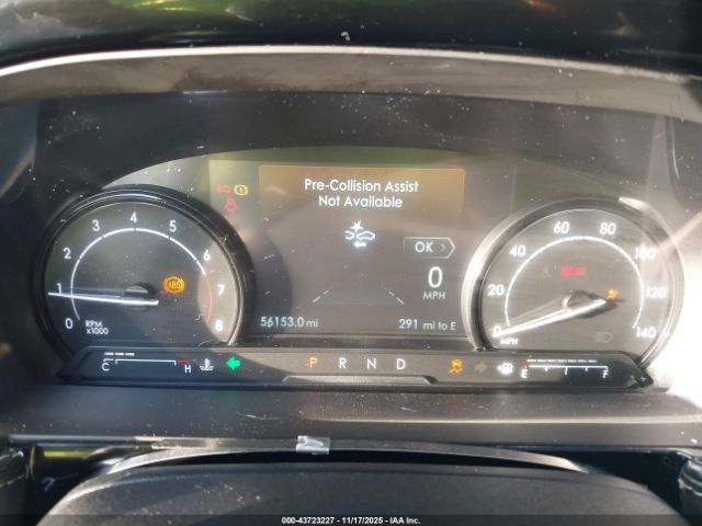 Lincoln Corsair Standard Image 3