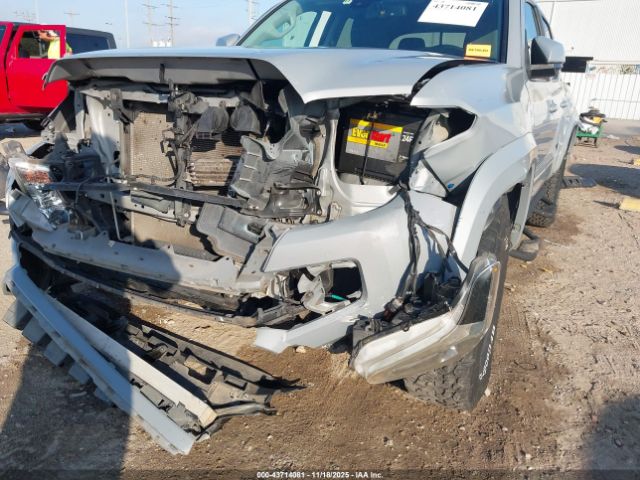 Toyota Tacoma Sr5 V6 Image 9