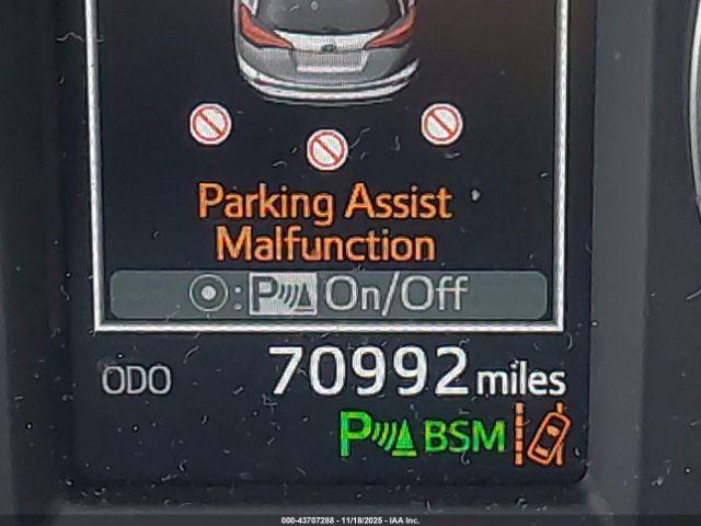 Toyota RAV4 Xle Image 11