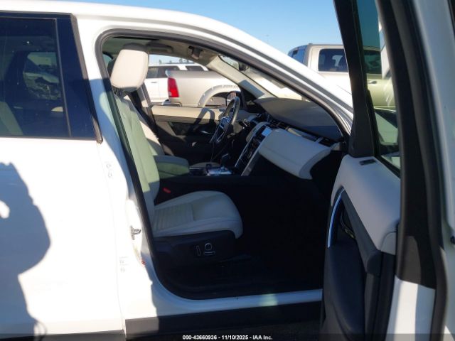 Land Rover Discovery S Image 6