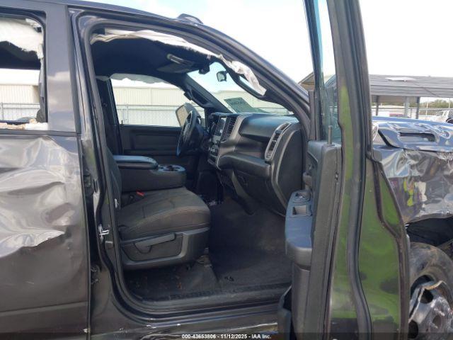 Ram 3500 Tradesman  4x4 8' Box Image 5