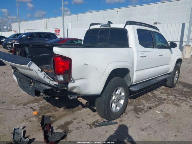 Toyota Tacoma Sr Image 16