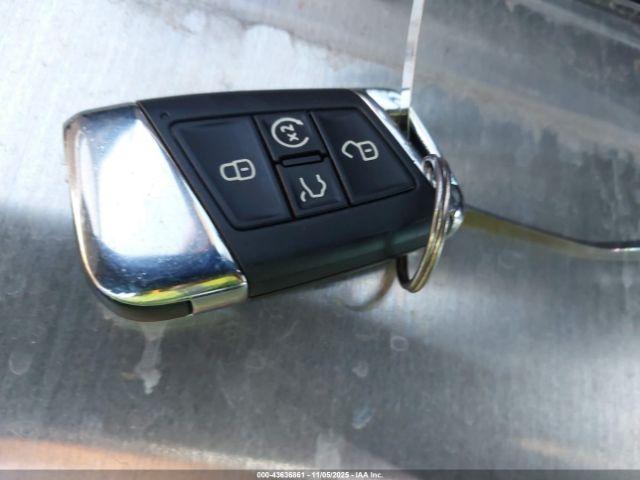 Volkswagen Atlas Image 5