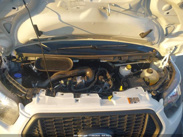 Ford Transit Image 6