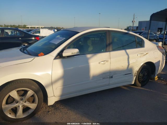 Nissan Altima 3.5 Se Image 2