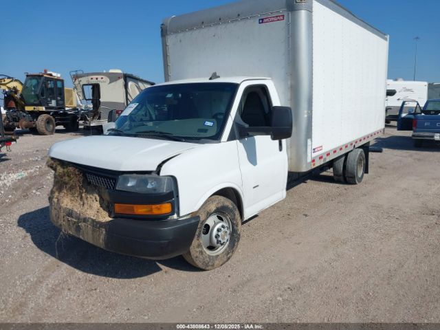 Chevrolet Express Work Van Image 14