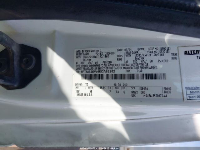 Ford E-250 Commercial Image 5