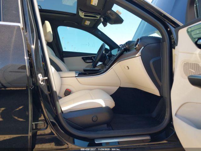 Mercedes-Benz GLC 4matic Suv Image 7