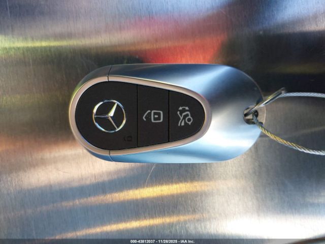 Mercedes-Benz GLC 4matic Suv Image 14