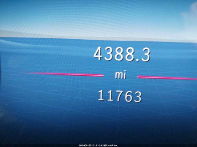 Mercedes-Benz GLC 4matic Suv Image 2