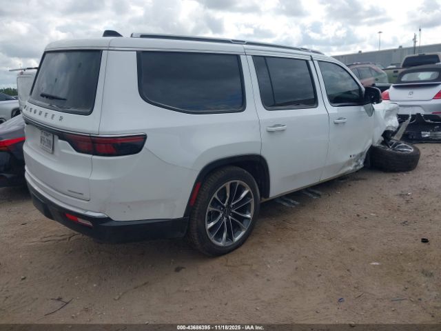 Jeep Wagoneer Series Ii 4x4 Image 11