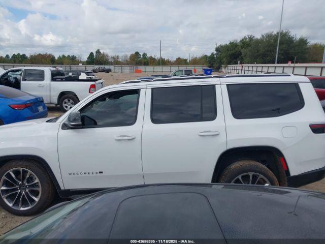 Jeep Wagoneer Series Ii 4x4 Image 5