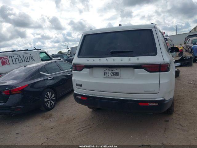 Jeep Wagoneer Series Ii 4x4 Image 2