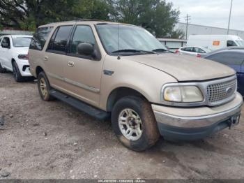  Salvage Ford Expedition
