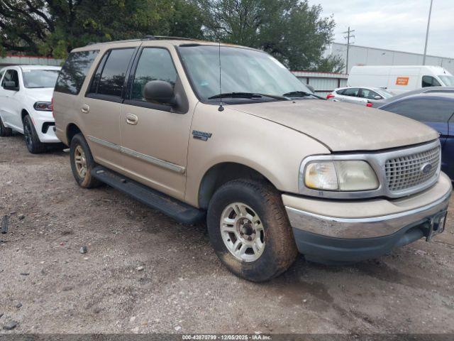  Salvage Ford Expedition