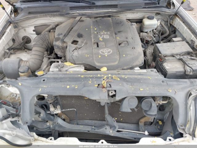 Toyota 4Runner Sr5 V6 Image 10