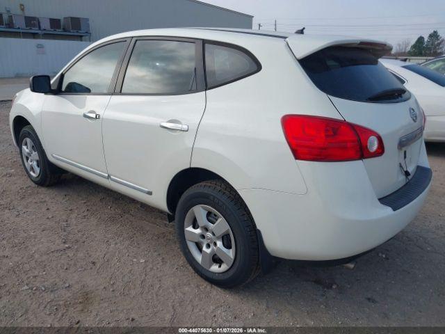 Nissan Rogue S Image 5