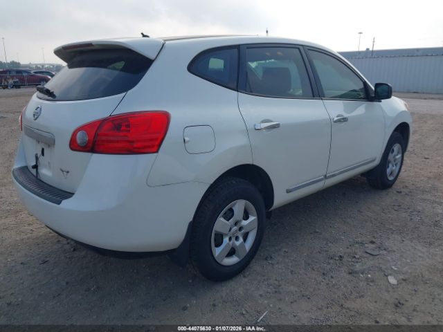 Nissan Rogue S Image 8