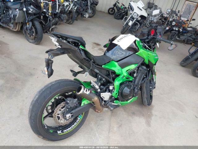 Kawasaki Zr900 F Image 6