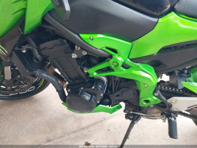 Kawasaki Zr900 F Image 10