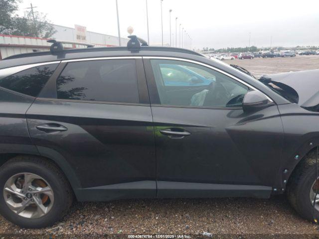 Hyundai TUCSON Sel Image 2