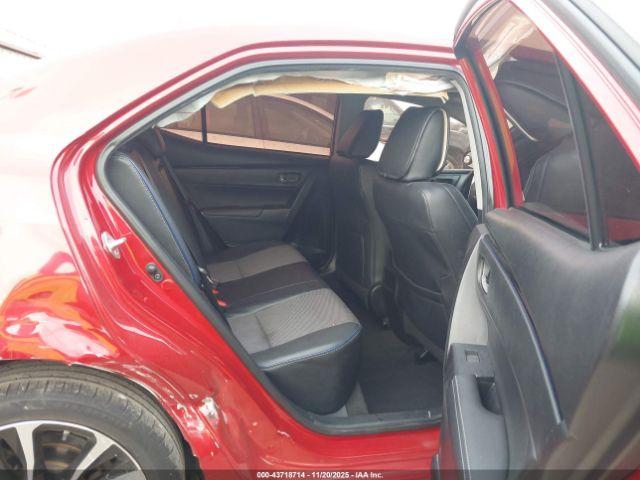 Toyota Corolla Se Image 11