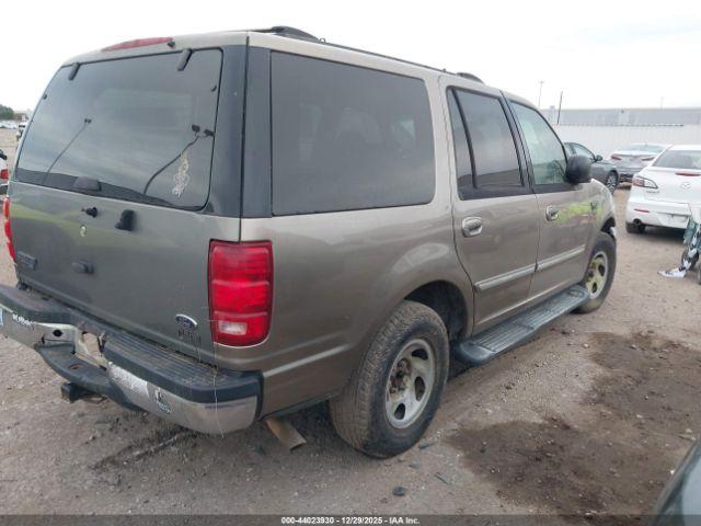 Ford Expedition Xlt Image 4