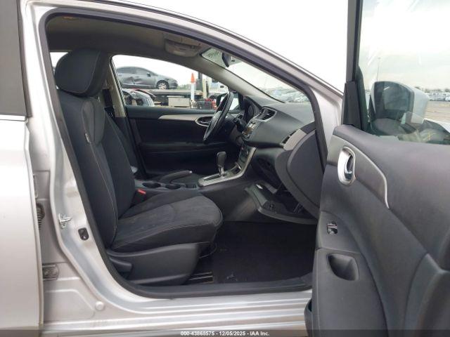 Nissan Sentra Sv Image 9