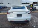Tesla Model 3 Image 9