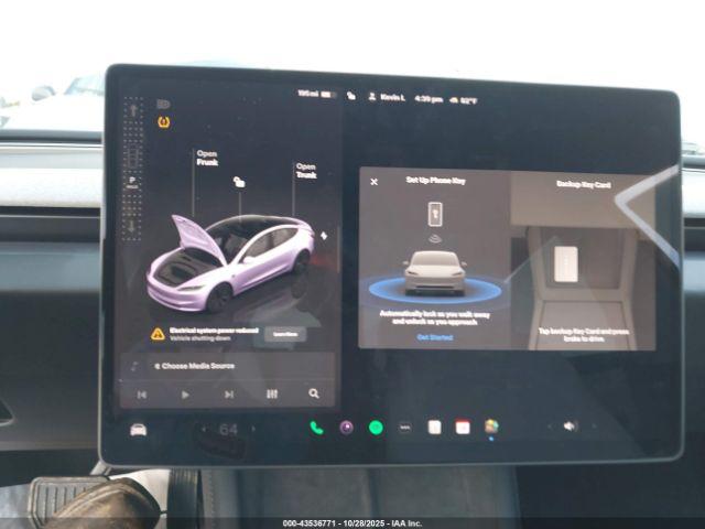 Tesla Model 3 Image 15