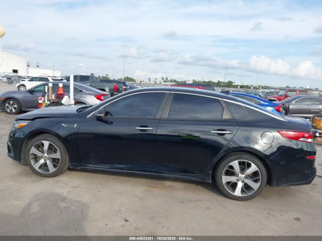 Kia Optima S Image 14