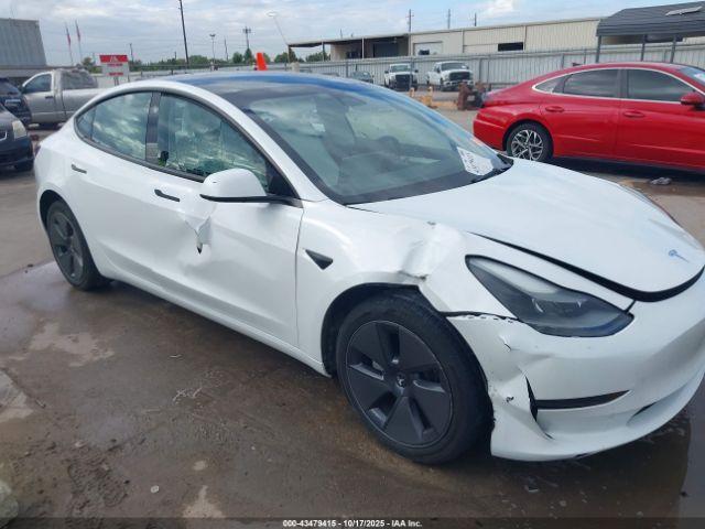 Tesla Model 3 Rear-wheel Drive Image 5