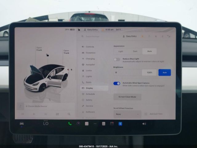 Tesla Model 3 Rear-wheel Drive Image 7