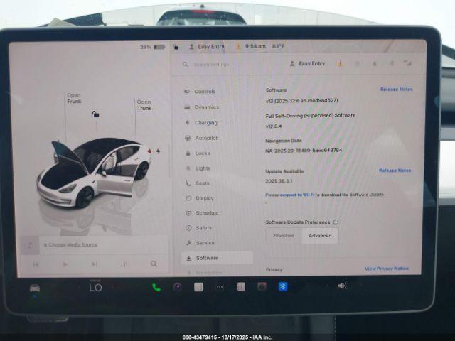 Tesla Model 3 Rear-wheel Drive Image 13