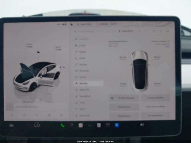 Tesla Model 3 Rear-wheel Drive Image 17