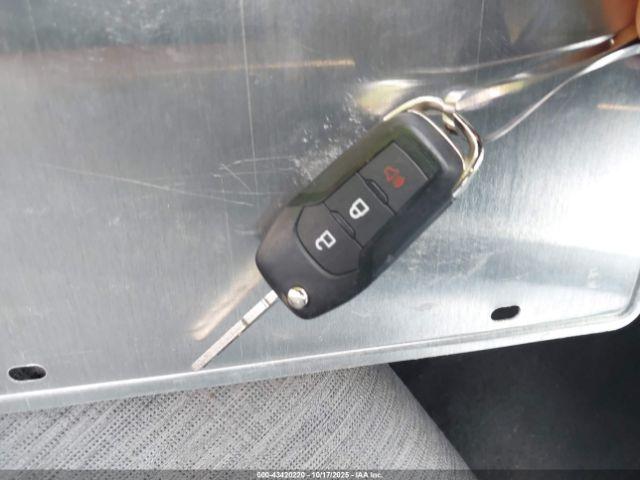 Ford F-150 Xl Image 2