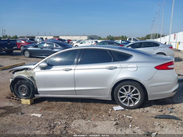 Ford Fusion Se Image 14